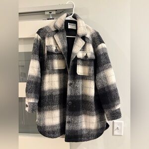 Old Navy Women's Black and White Plaid Pea Coat